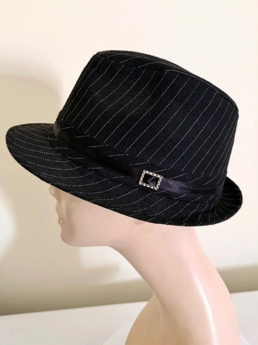 D&Y One Size Black Pinstripe Fedora Retro Theater Costume Short Brim Hat